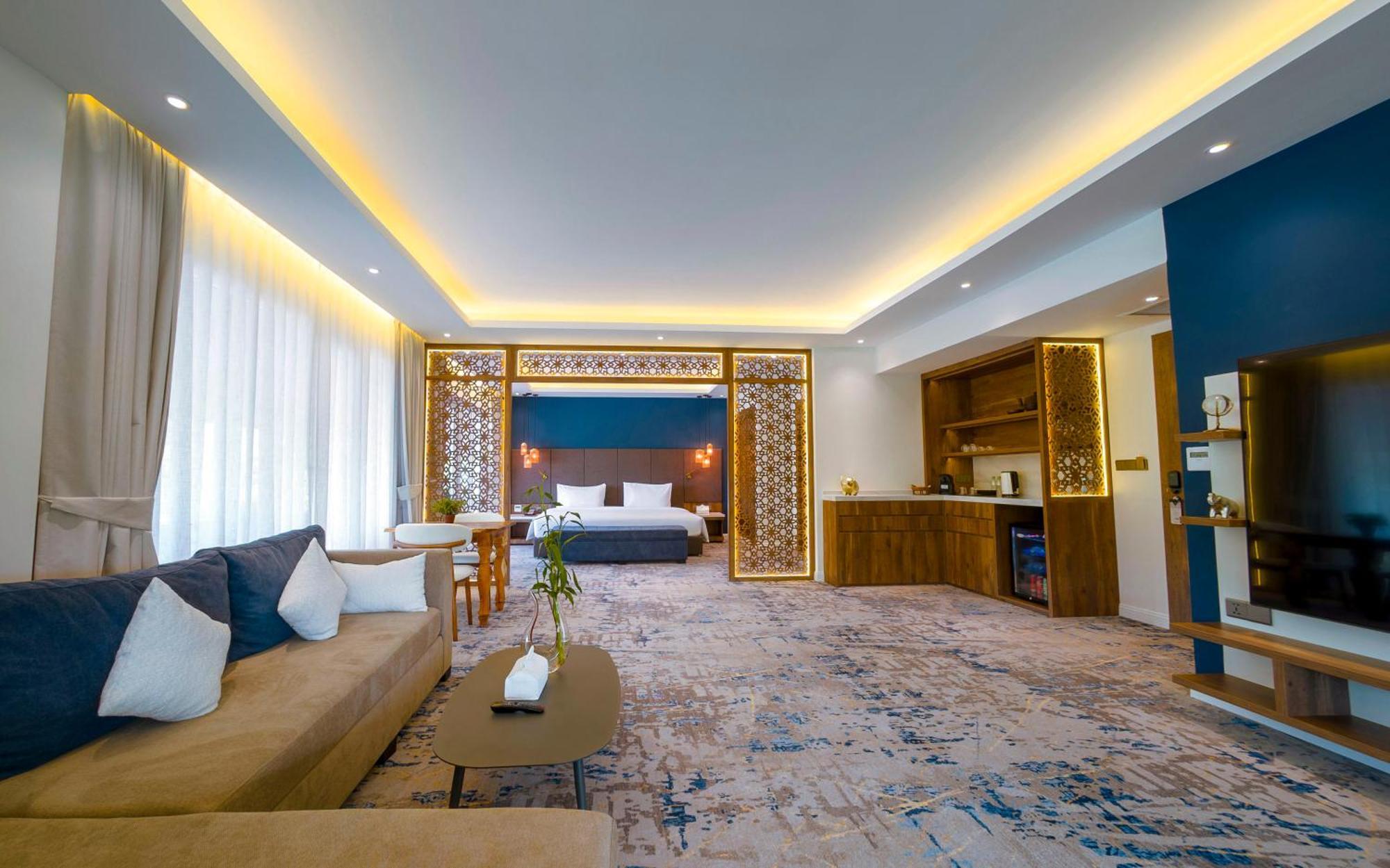 Queenco Hotel & Casino Sihanoukville Eksteriør billede