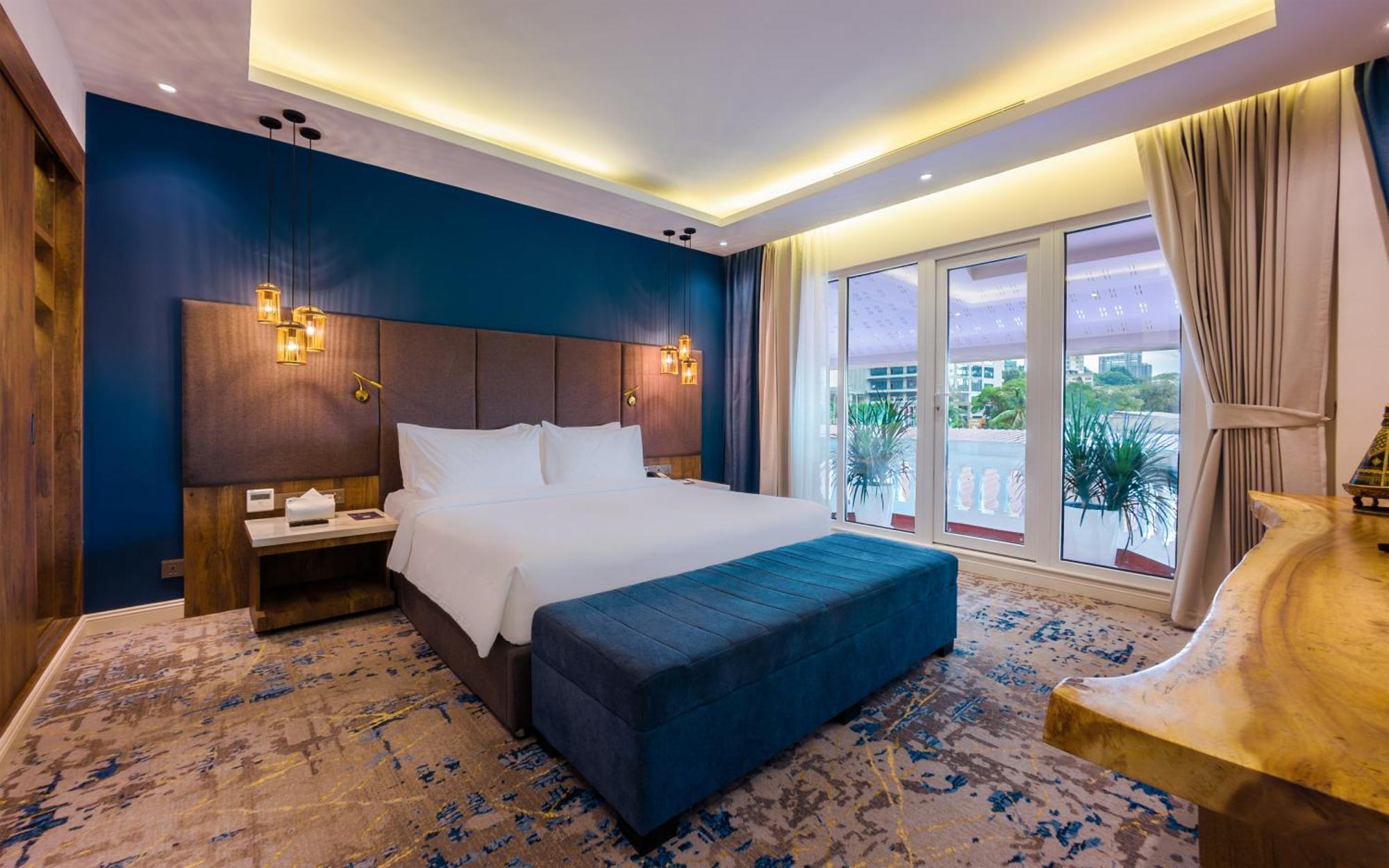 Queenco Hotel & Casino Sihanoukville Eksteriør billede