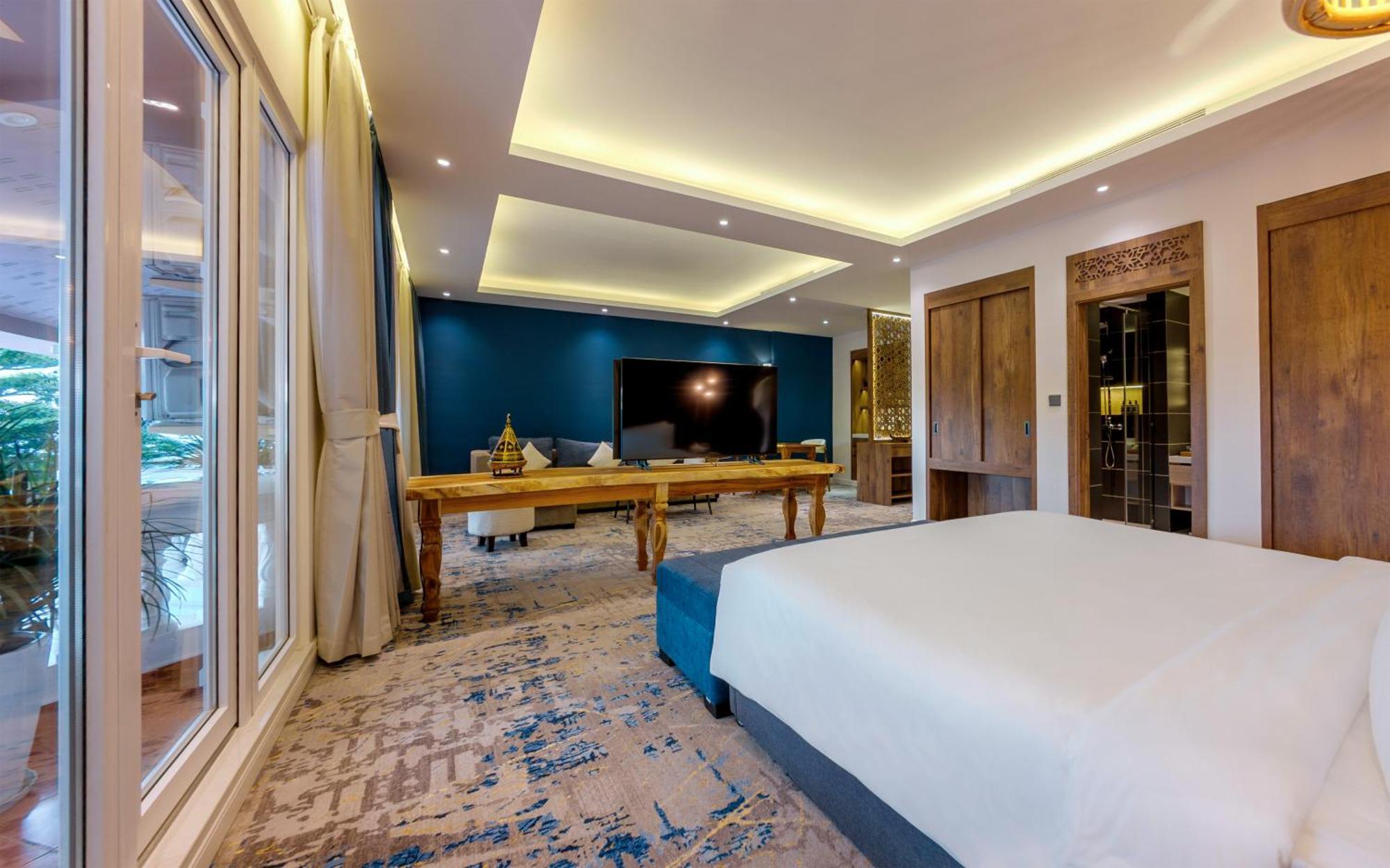 Queenco Hotel & Casino Sihanoukville Eksteriør billede